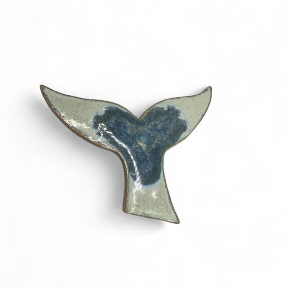 Dock 6 Pottery Whale Tail Stoneware Coaster Trivet Blue Crackled Glass Geode 6" - Picture 1 of 6